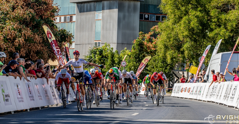 A spanyol Héctor Álvarez szakaszgyőzelmével kezdődött a Nations’ Cup Hungary ifjúsági világkupa